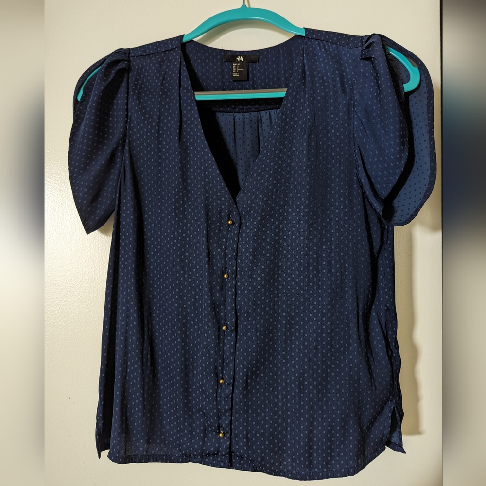 H&M Cap Sleeve Buttoned Blouse